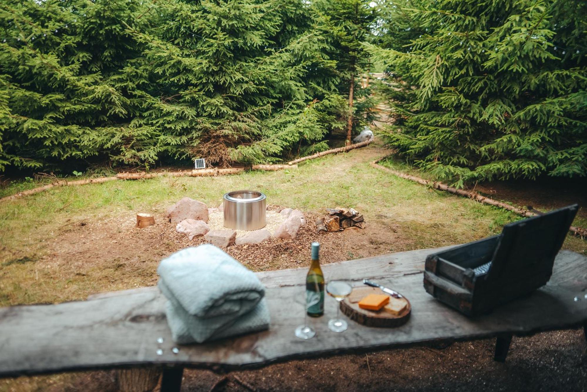 Cosy Forest Lodge Penrhos  외부 사진