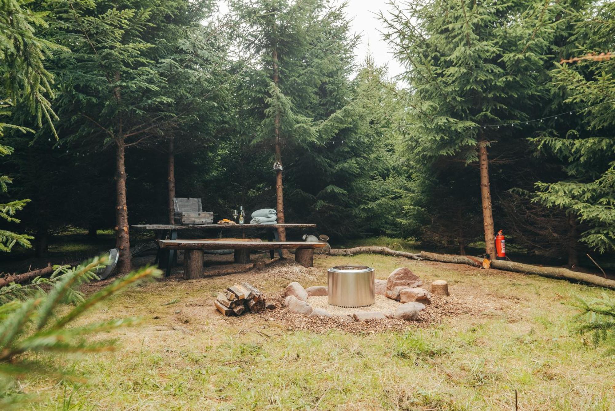 Cosy Forest Lodge Penrhos  외부 사진