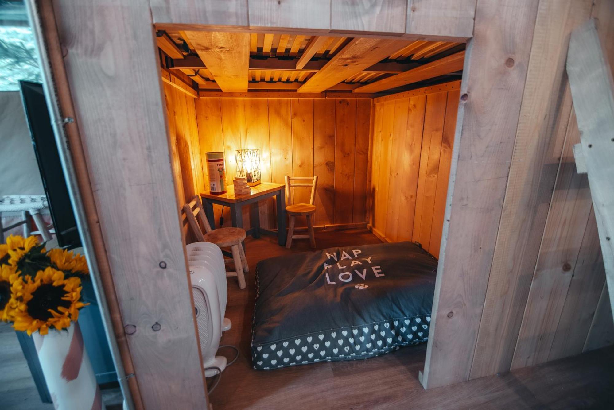 Cosy Forest Lodge Penrhos  외부 사진
