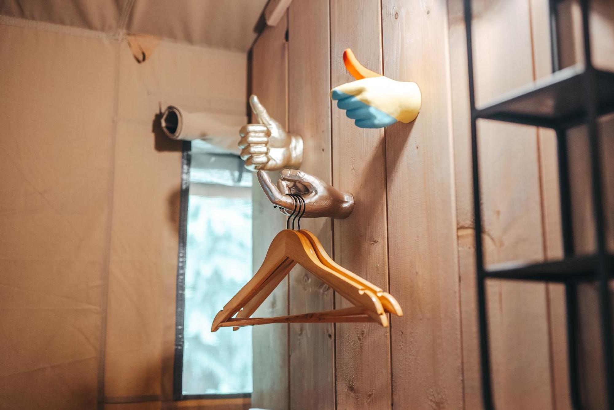 Cosy Forest Lodge Penrhos  외부 사진