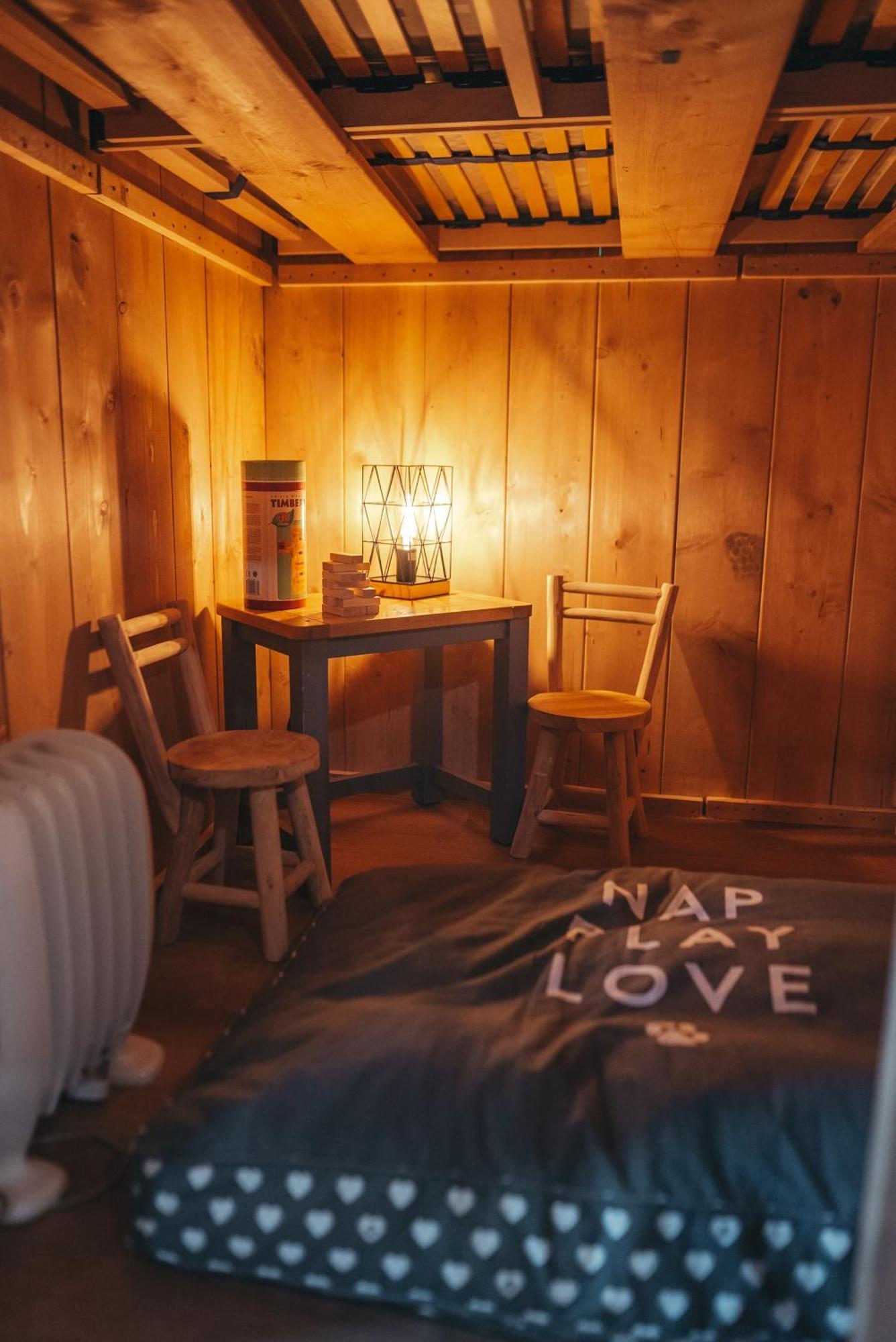 Cosy Forest Lodge Penrhos  외부 사진